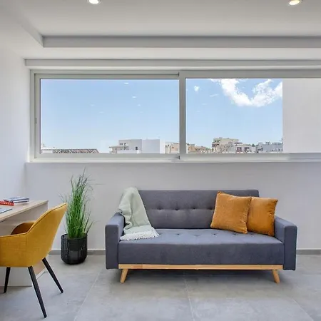 Elegant 2br Penthouse With Terrace And Jacuzzi In St Julians * San Ġiljan