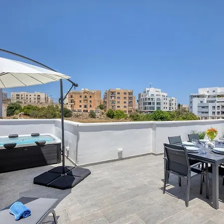 Elegant 2br Penthouse With Terrace And Jacuzzi In St Julians * San Ġiljan